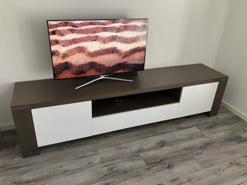 Tv meubel en of i.c.m. Dressoir