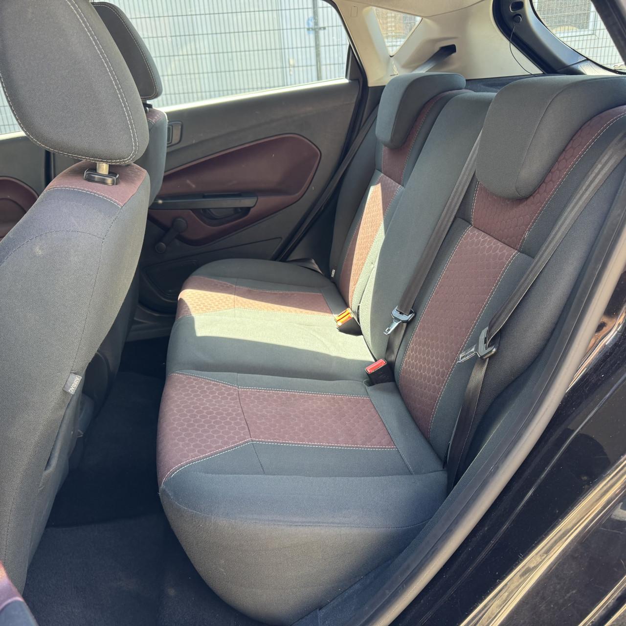 Ford Fiesta 1.25 44KW Titanium 5DRS 2009  Zwart Airco Apk Nap