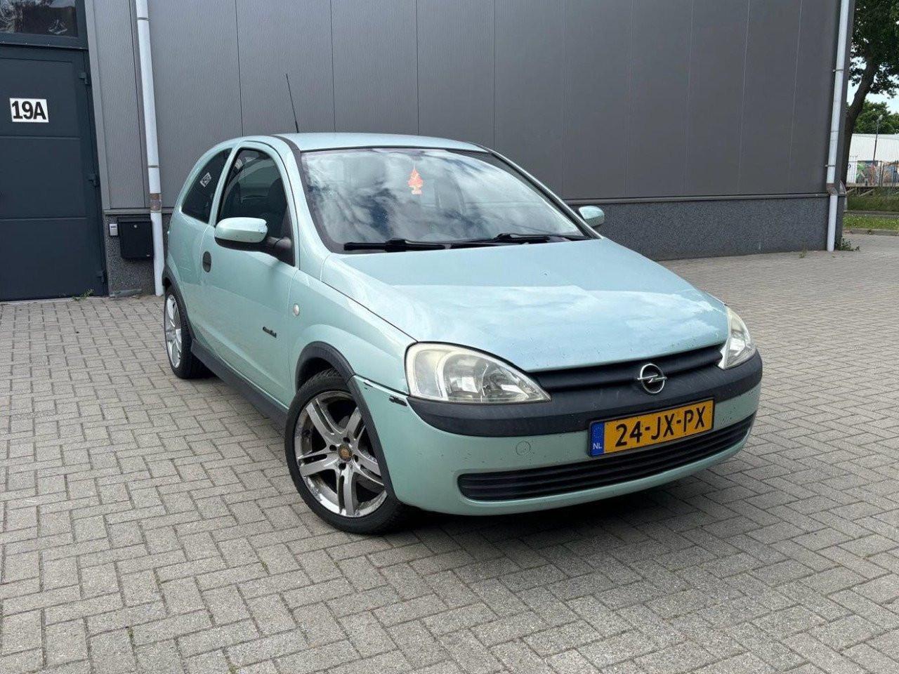 Opel Corsa 1.2-16V Comfort 135.910km Jaar Apk
