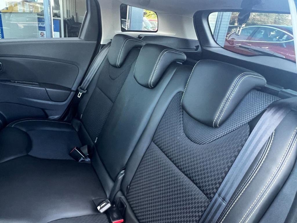 Renault Clio estate 0.9 tce bose, navi, pdc, lm-velgen enz...