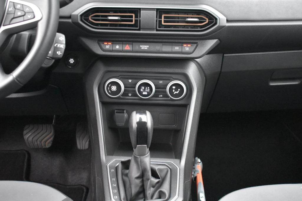 Dacia Jogger 1.6 hybrid 140 extreme 7p. | stoelverwarming | nap | apple car