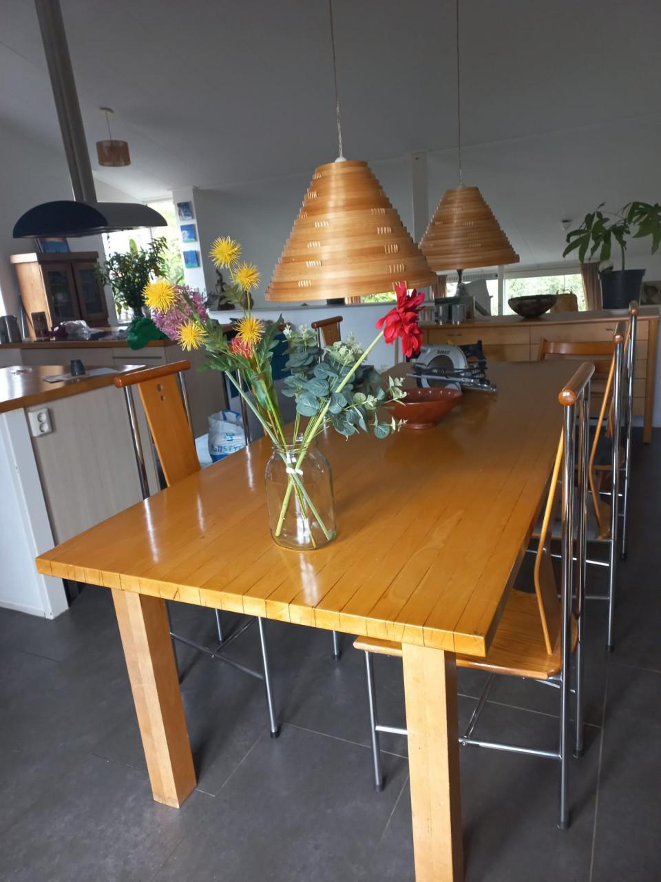 TE KOOP: Eetkamertafel 2.50 x 1.00 mtr
