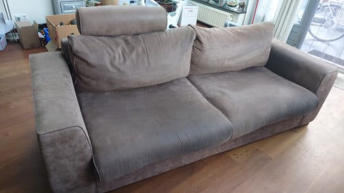 Gratis bruine bank 220 cm