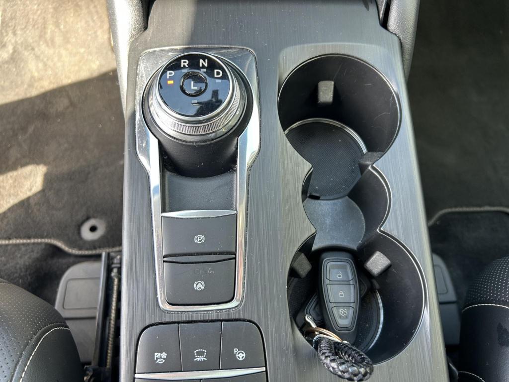 Ford Kuga 2.5 phev vignale