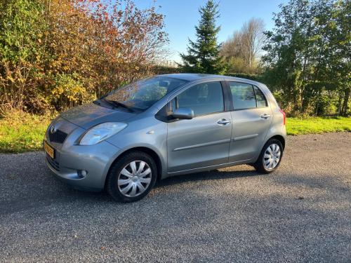 Toyota Yaris 1.3 Automaat