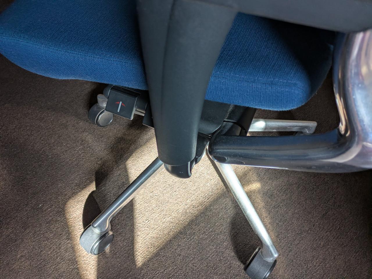 Bureaustoel, bureaulamp