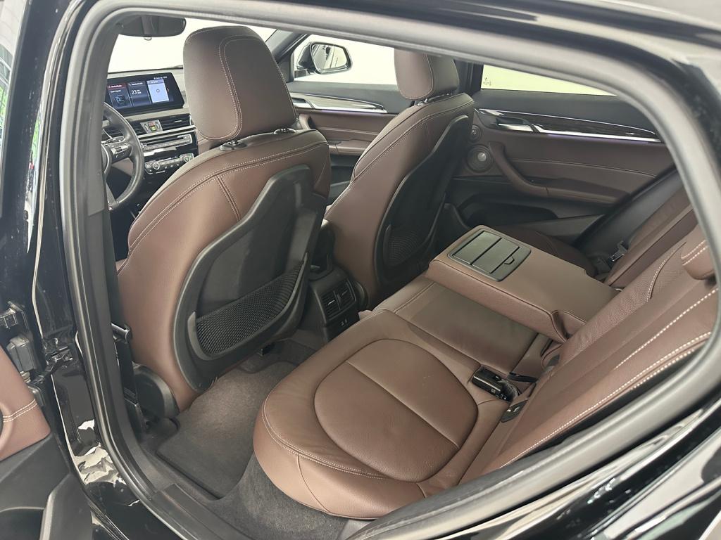 BMW X2 xdrive25e m-sport | harman/kardon | panoramadak | leer |