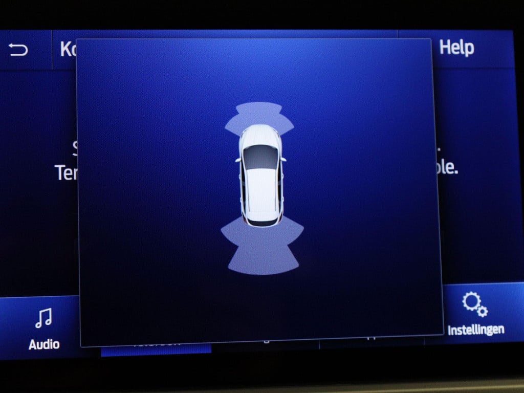 Ford Focus wagon 1.0 ecoboost hybrid connected | navigatie | cruise control