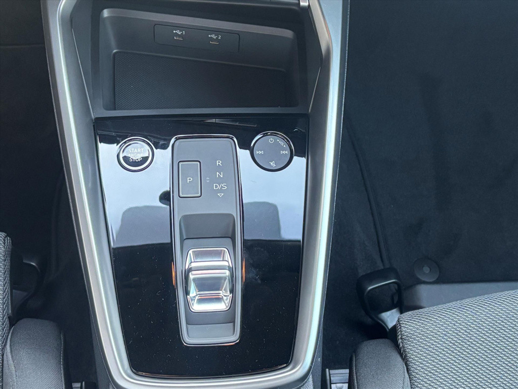 Audi A3 sportback 35 tfsi 150pk s-tronic s-line|acc| led| carplay|rijklaar 