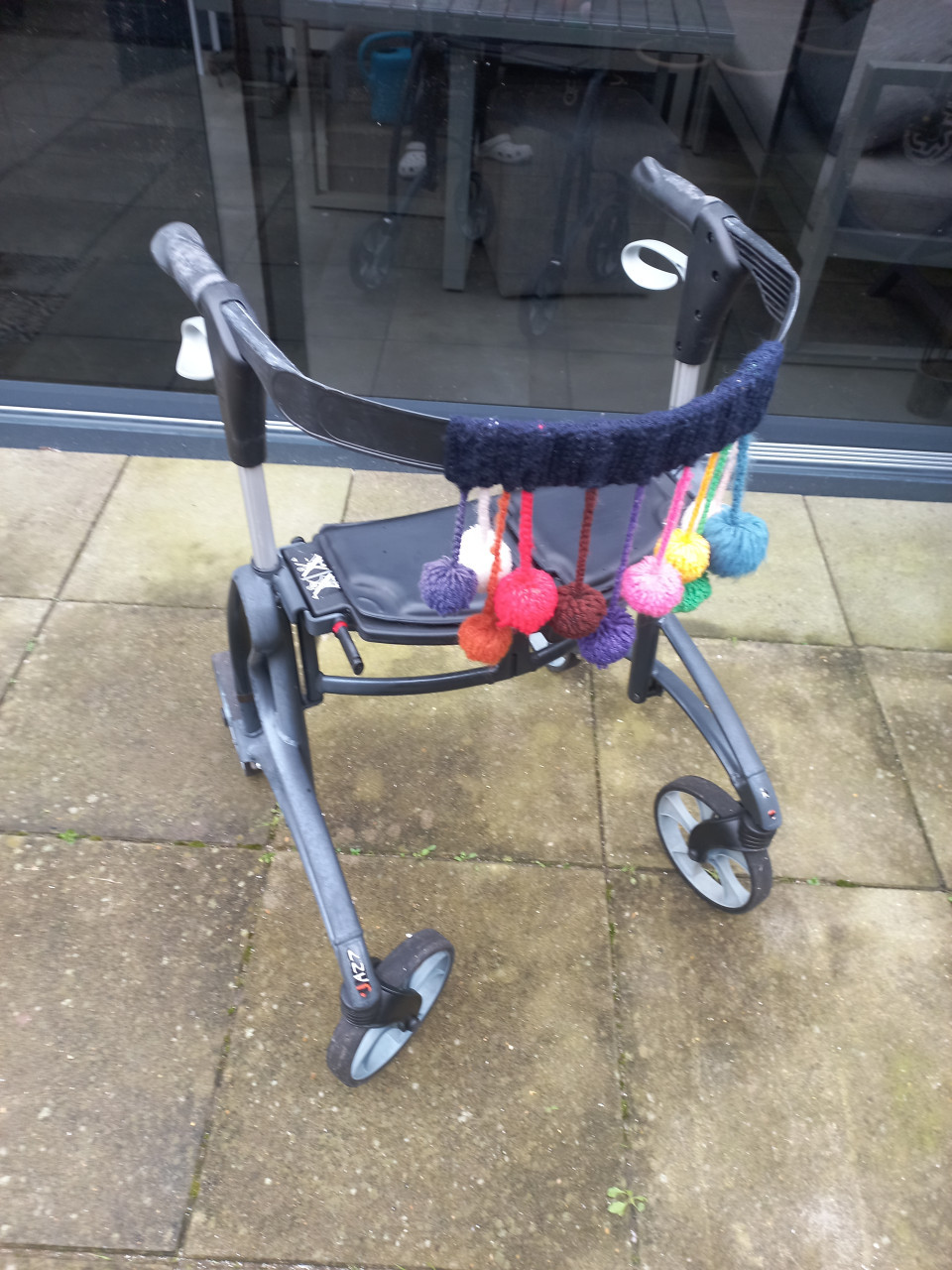 Dolomite en het type Jazz. gebruikt rollator.