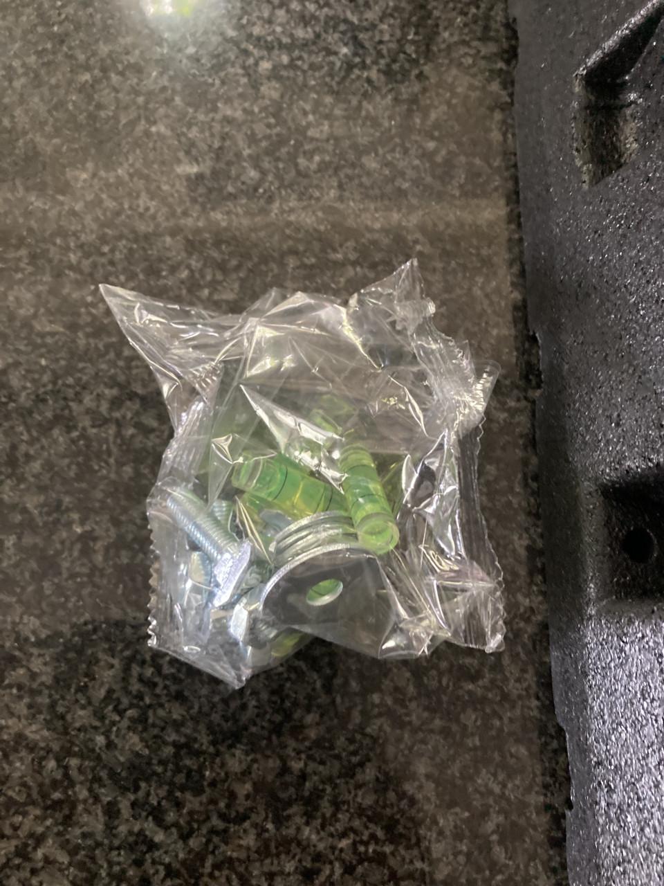 Nieuwe steunbalken buitenunit airco!!!