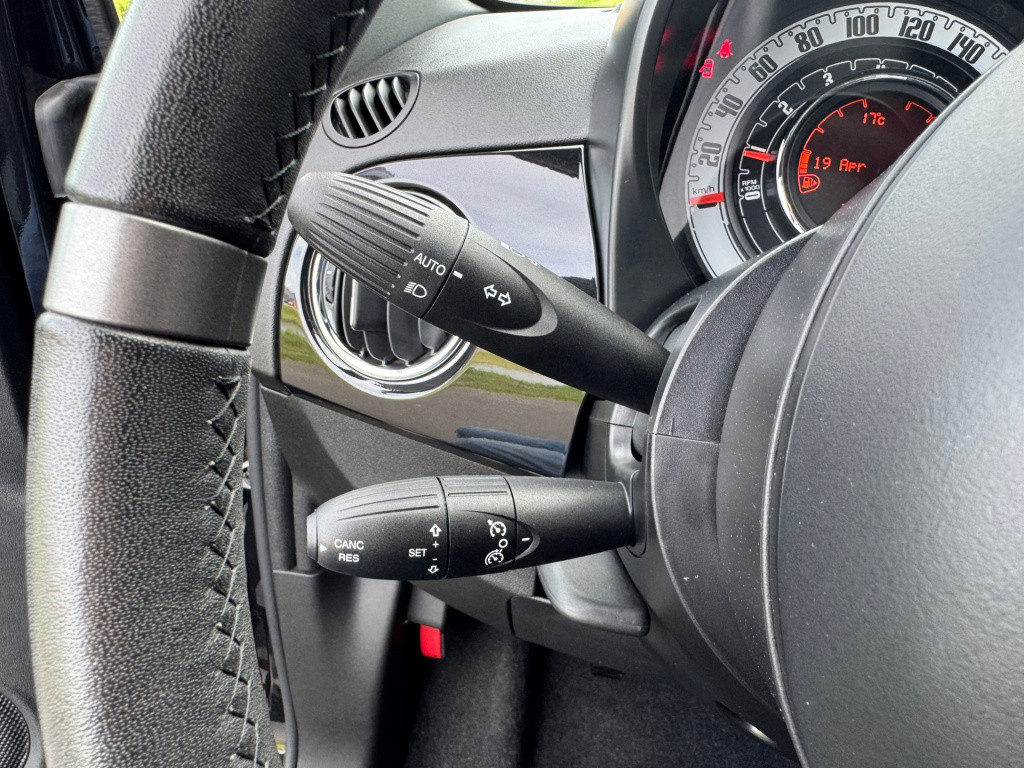 Fiat 500 1.2 rockstar / apple-carplay / cruisecontrol