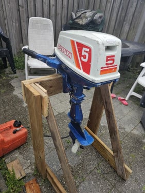 Suzuki Buitenboordmotor 5pk 2takt