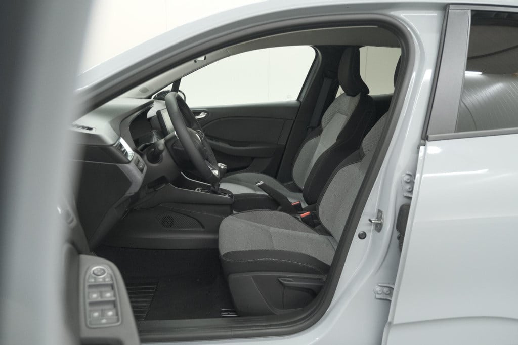 Renault Clio tce 90 evolution | camera | navigatie | apple carplay | parkee
