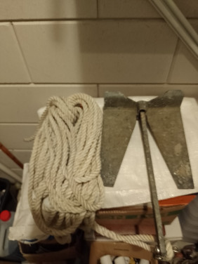 Ankers+ 15 meter anker lijn nieuw voor. Visboot