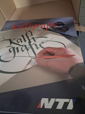 Kaligrafie cursus map compleet     10 euro