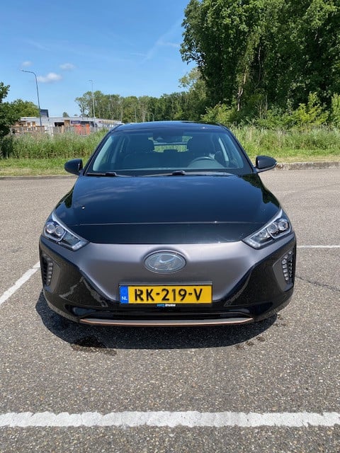 Hyundai Ioniq Electric Premium