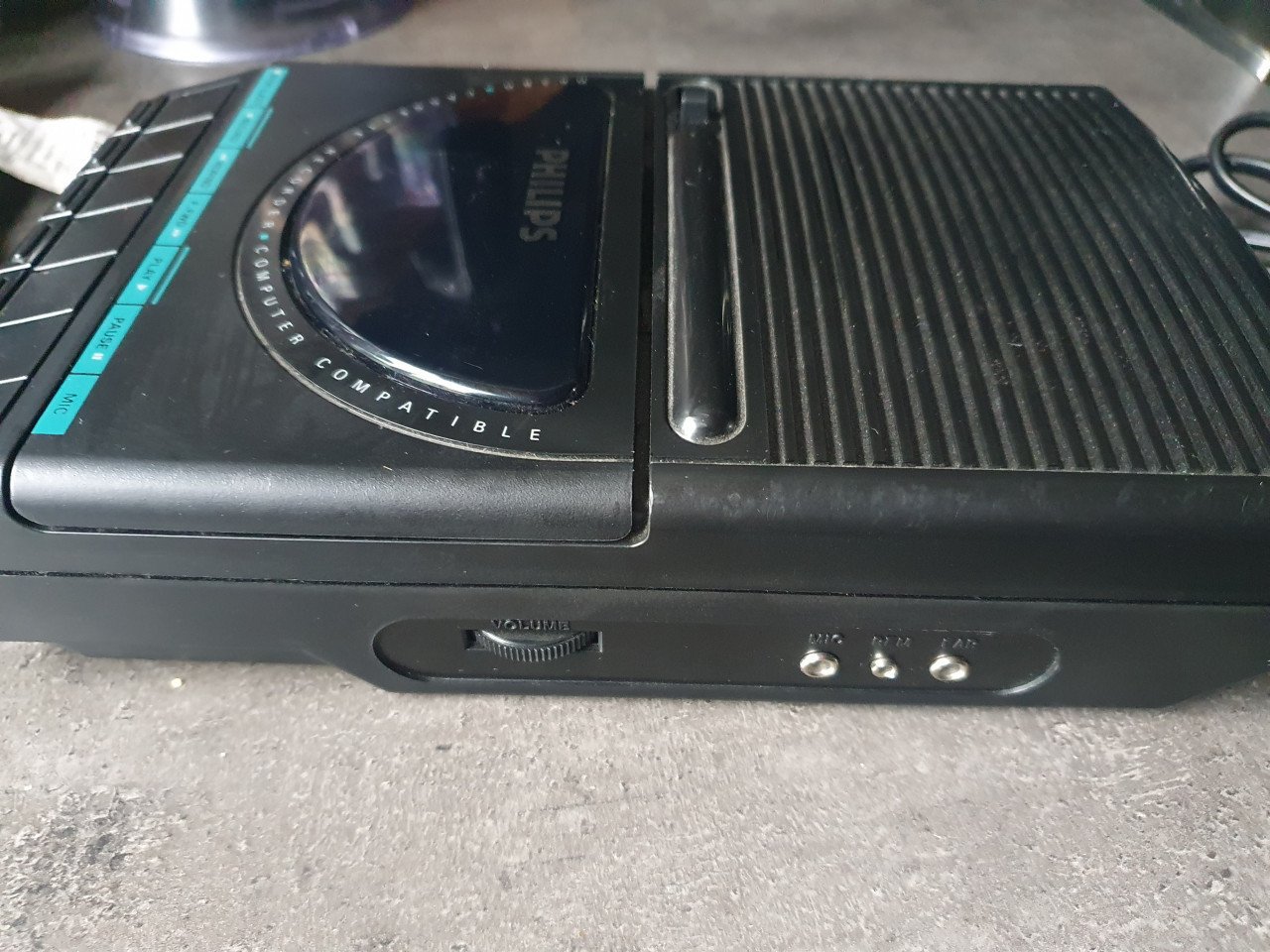 Leuke vintage Philips cassettespeler D 6280 in goede en werkende staat...