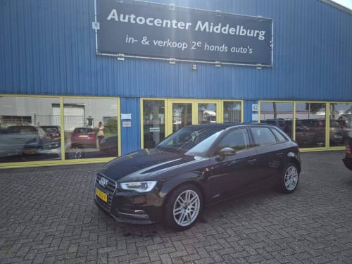 Audi A3 1.6 TDI Sportback Ambition Pro Line S automaat 2015 airco-navigatie