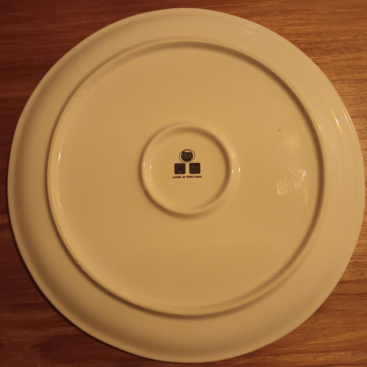 2 Pizzaborden van Oil & Vinegar