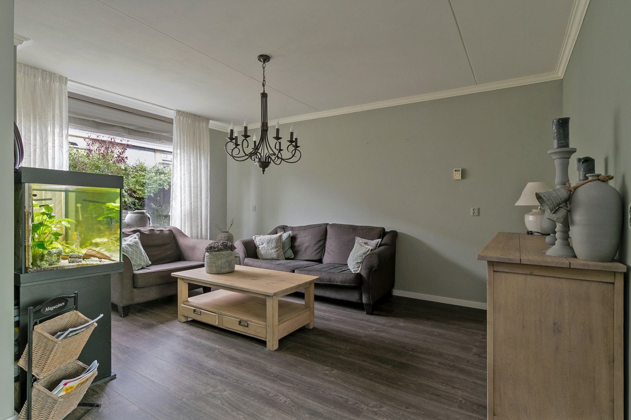 TE HUUR Zeer ruime ééngezinswoning in 's-Gravenpolder