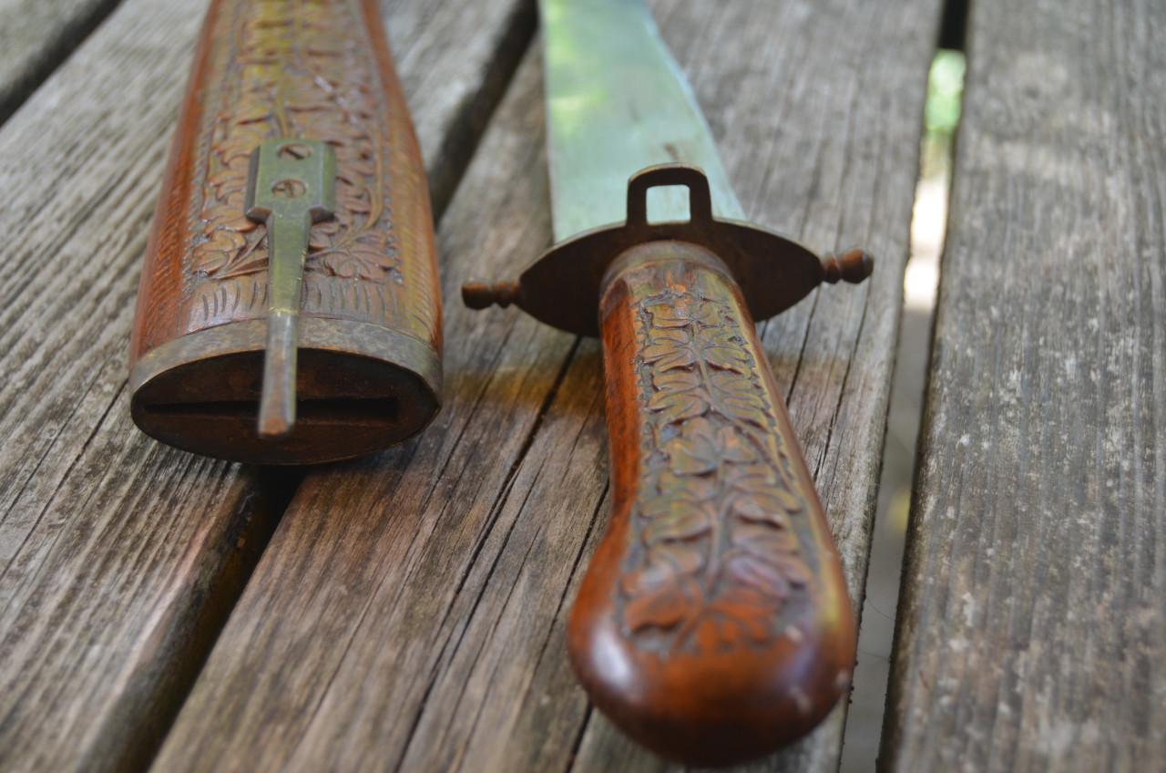 Indiase dolk in goede staat.