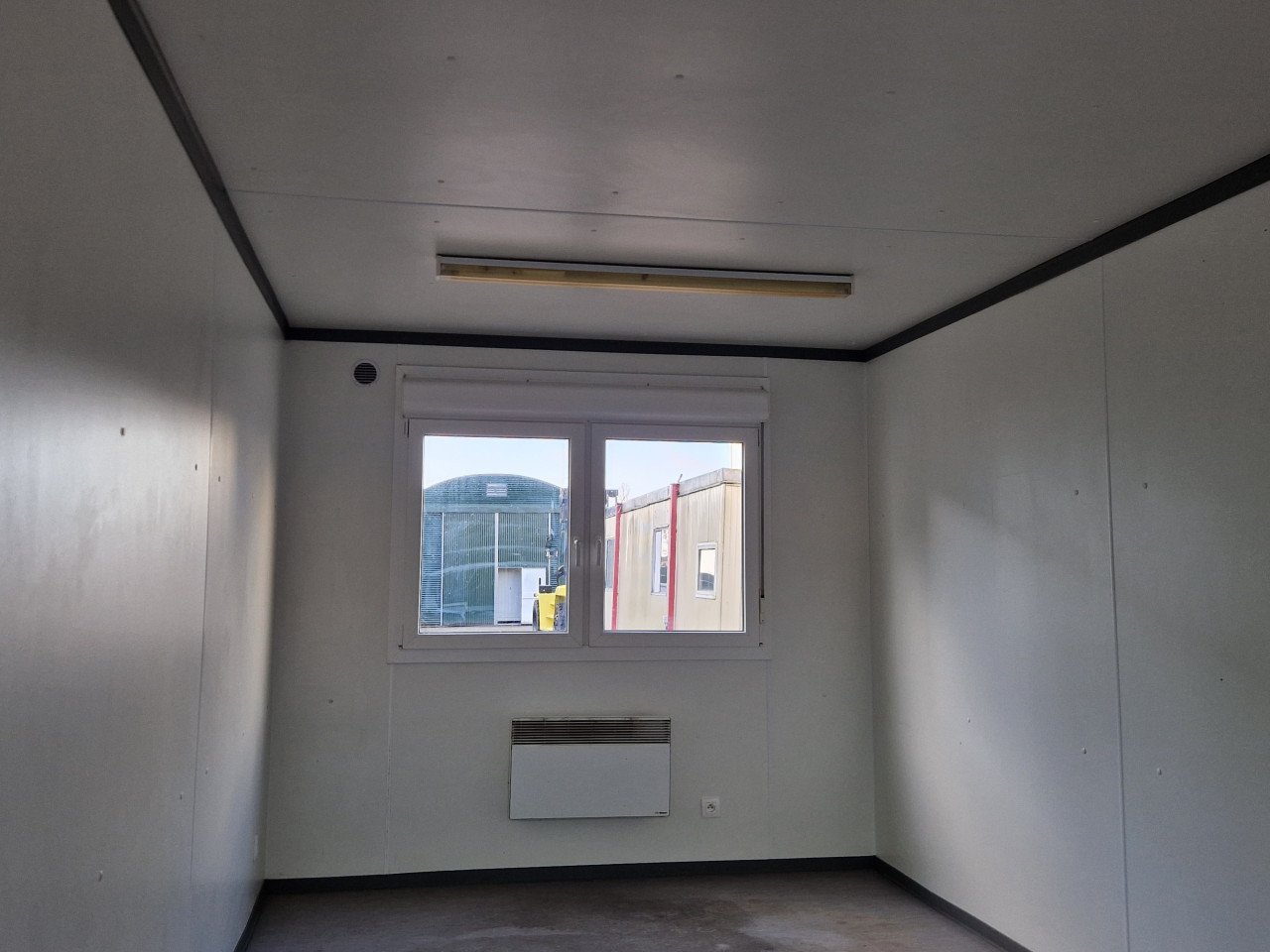 Kantoorunit / bouwkeet / schaftkeet / woonunit 6x3m