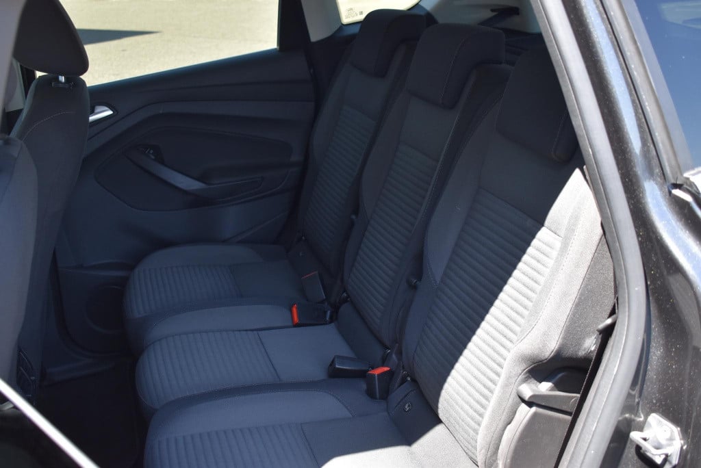 Ford C-max 1.0 titanium | cruise control | trekhaak | parkeersensoren v + a