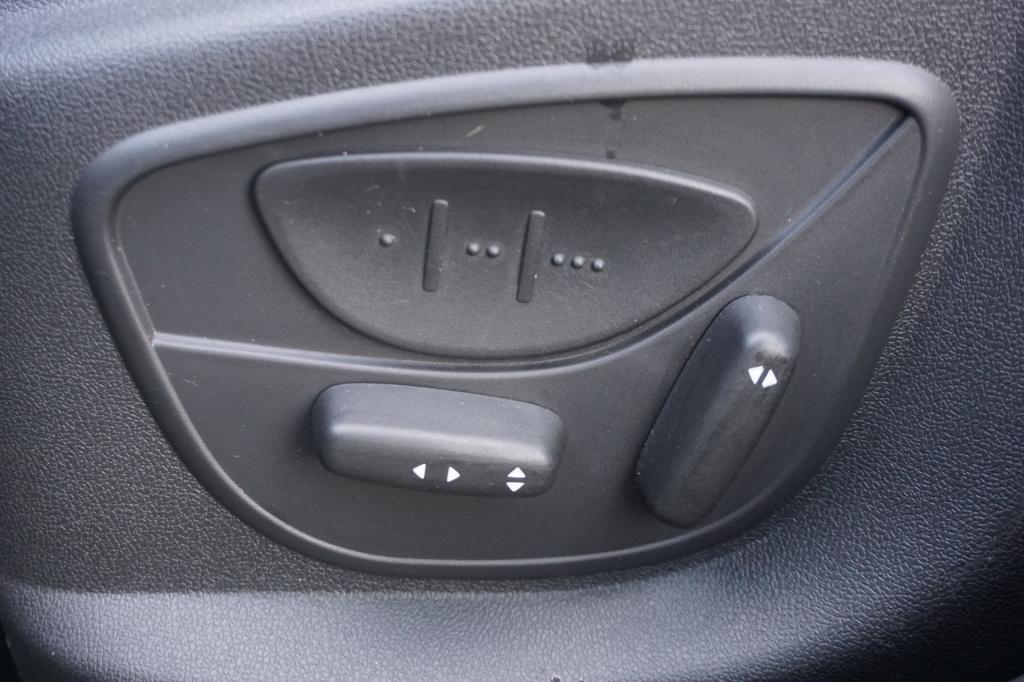 Renault Megane 1.4 tce privilége climate / navi / cruise / leder / stoelver