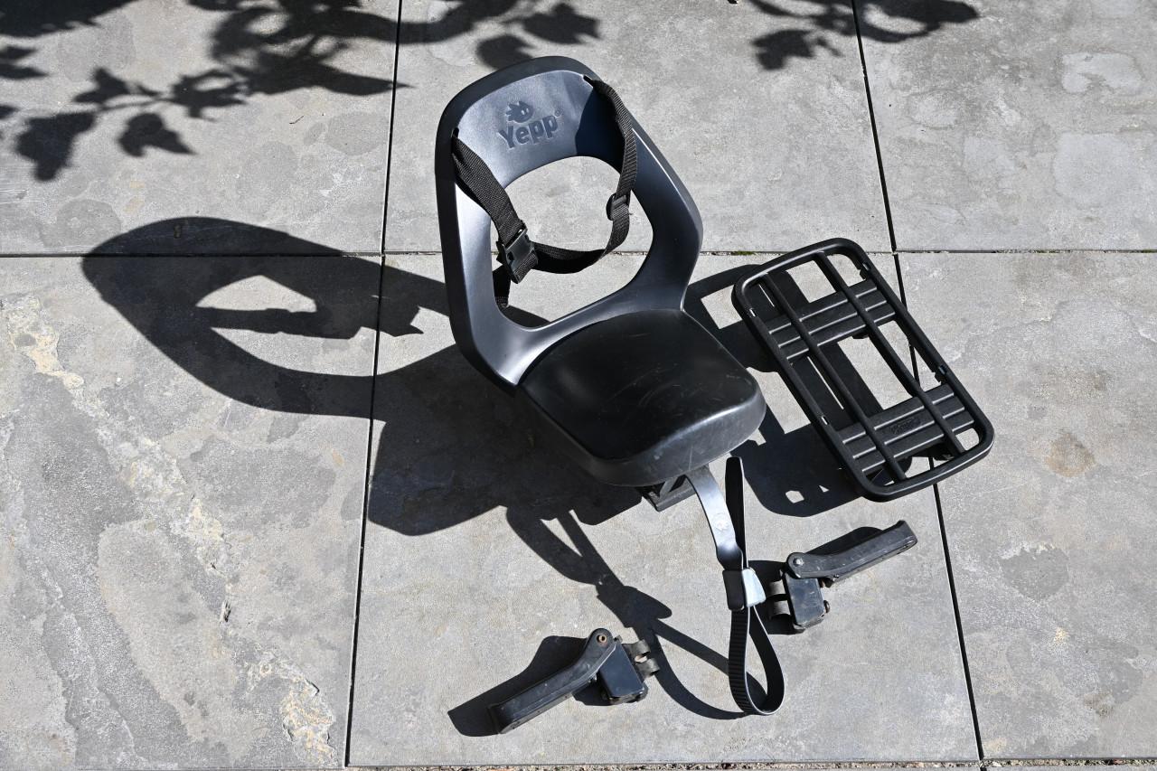 Thule Yepp junior fietszitje met bagagedrager adapter