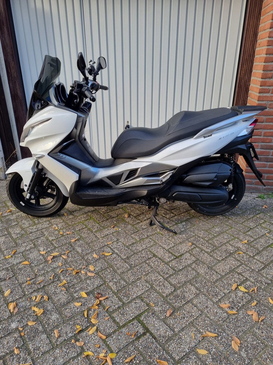 Kawasaki j125 abs