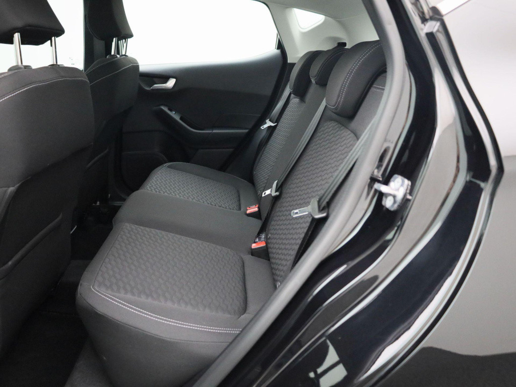 Ford Fiesta 1.0 ecoboost hybrid titanium