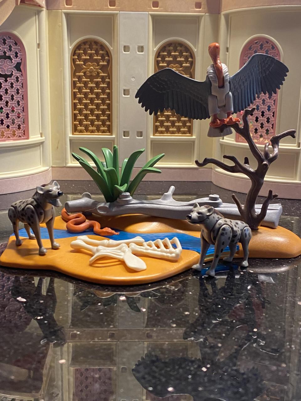 Playmobil hyena’s