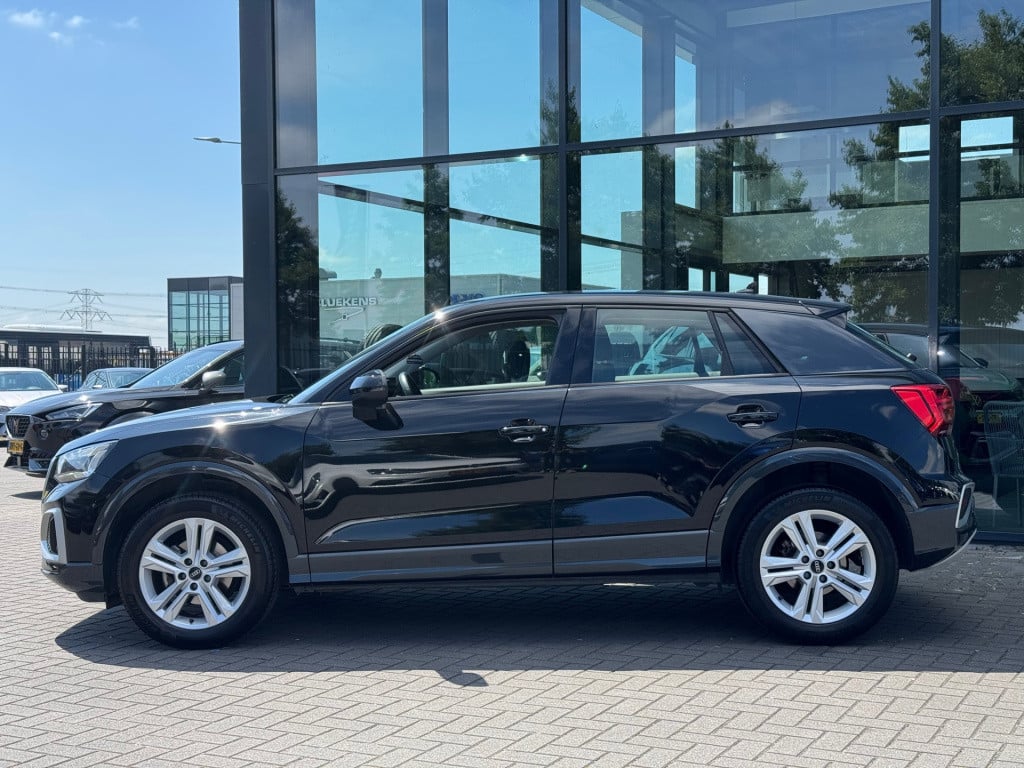 Audi Q2 35 tfsi advanced * led * camera * stoelverwarming * adaptieve cruis