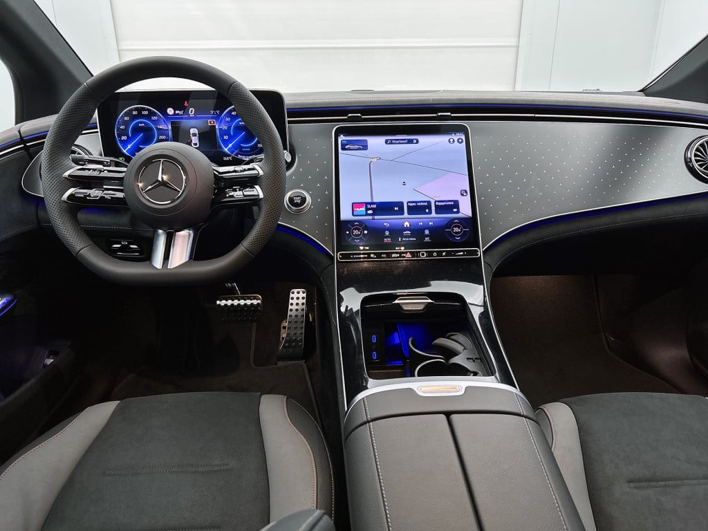 Mercedes-Benz Eqe 300 business solution amg 90 kwh | nightpakket | rijassis