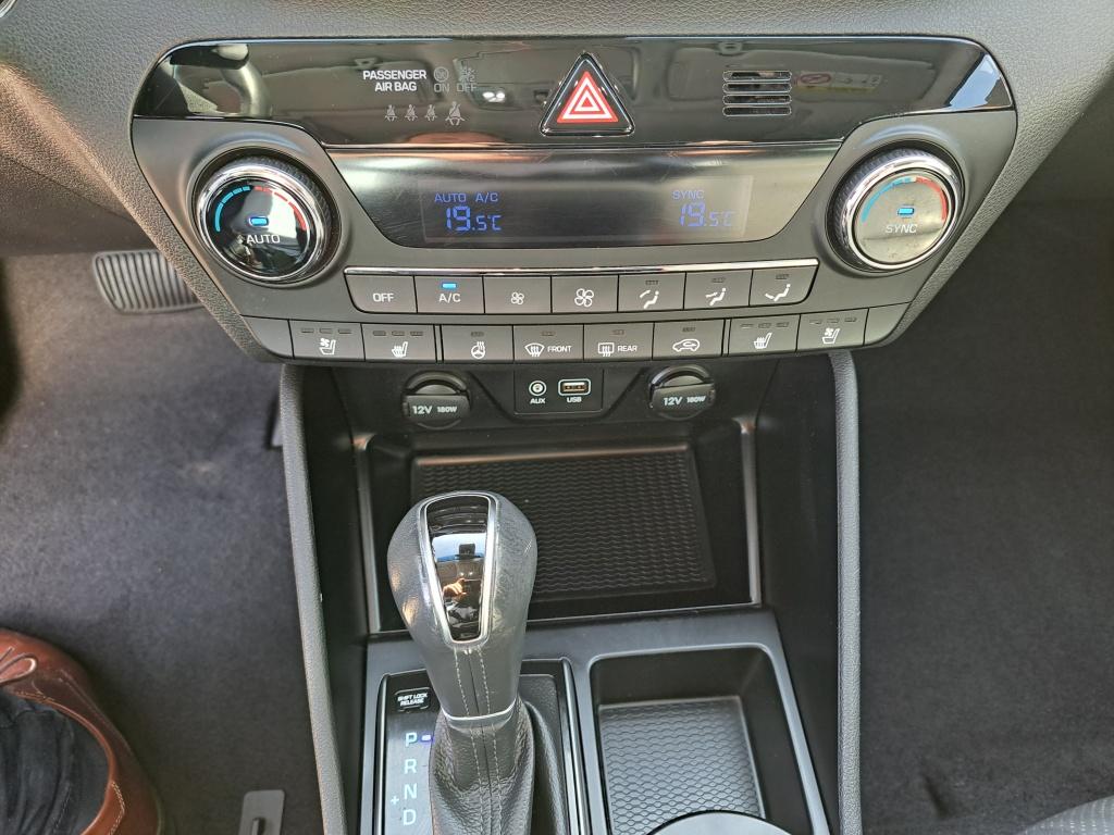 Hyundai Tucson 1.6 t-gdi premium 4wd | automaat | trekhaak | schuif-kanteld