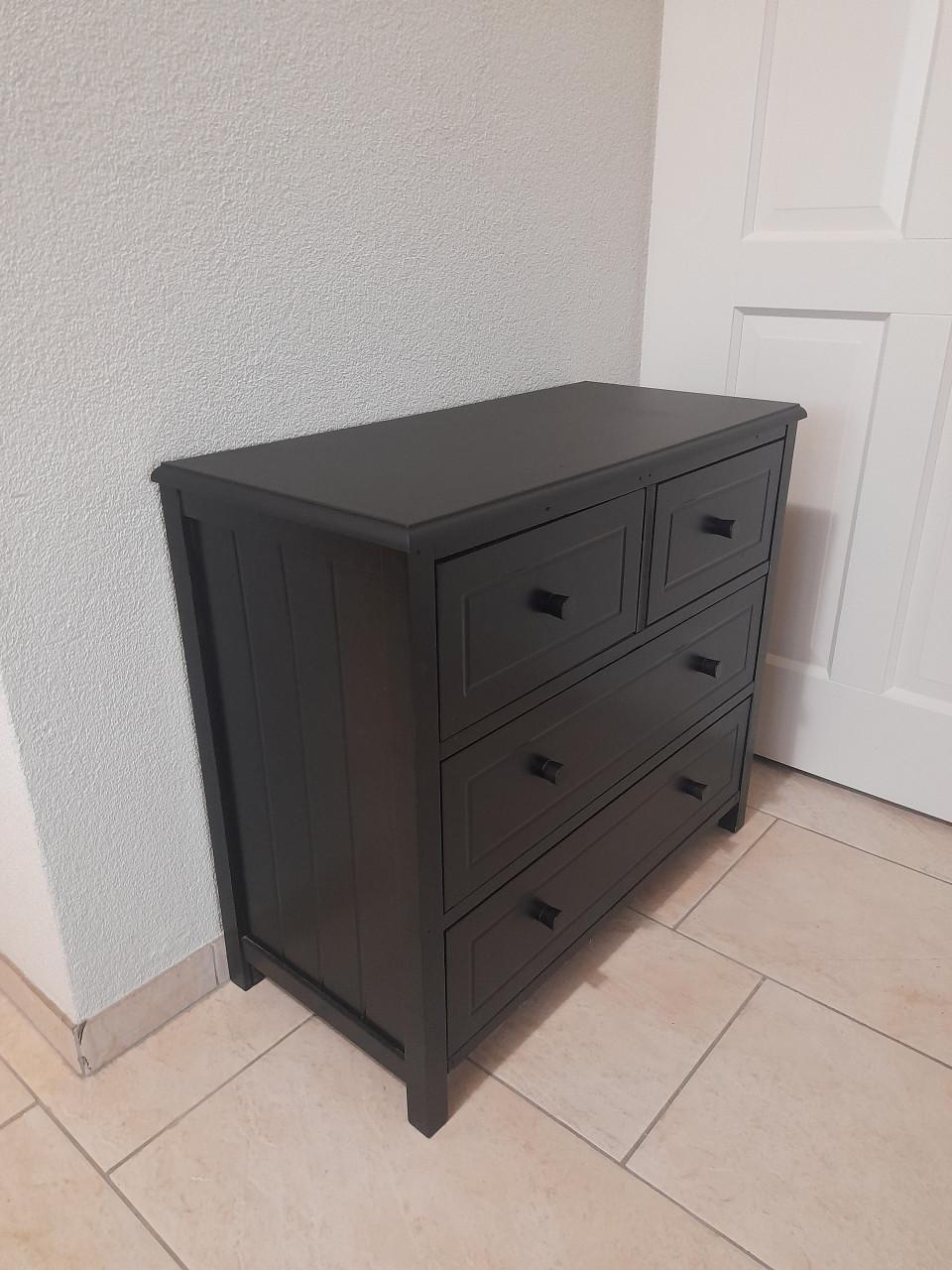 Ladenkastje 35 x 75 x 66H (in goede nette staat )