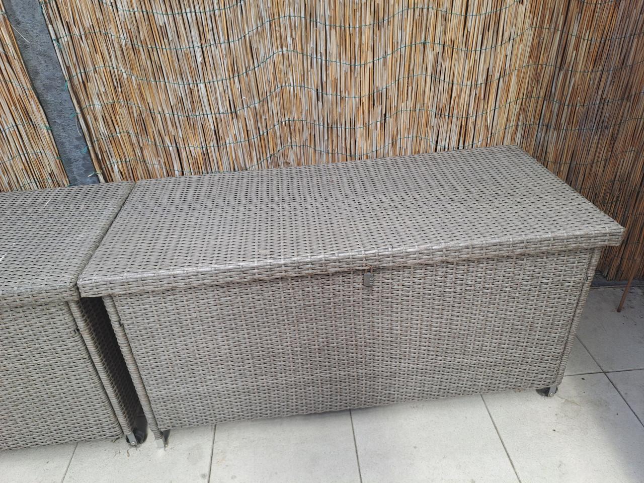 2 kussenboxen