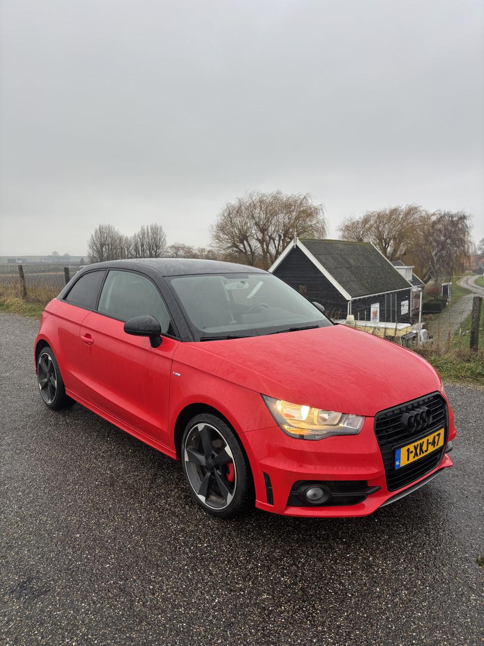 Audi A1 1.2 TFSI Admired S-Line | APK 2027 |
