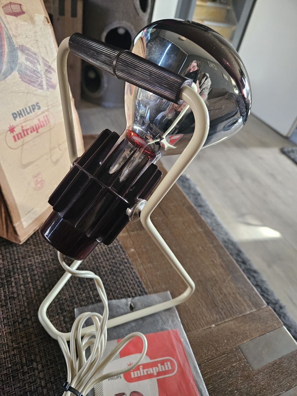 Prachtige originele jaren 50 Philips infraphil infrarood warmtelamp...
