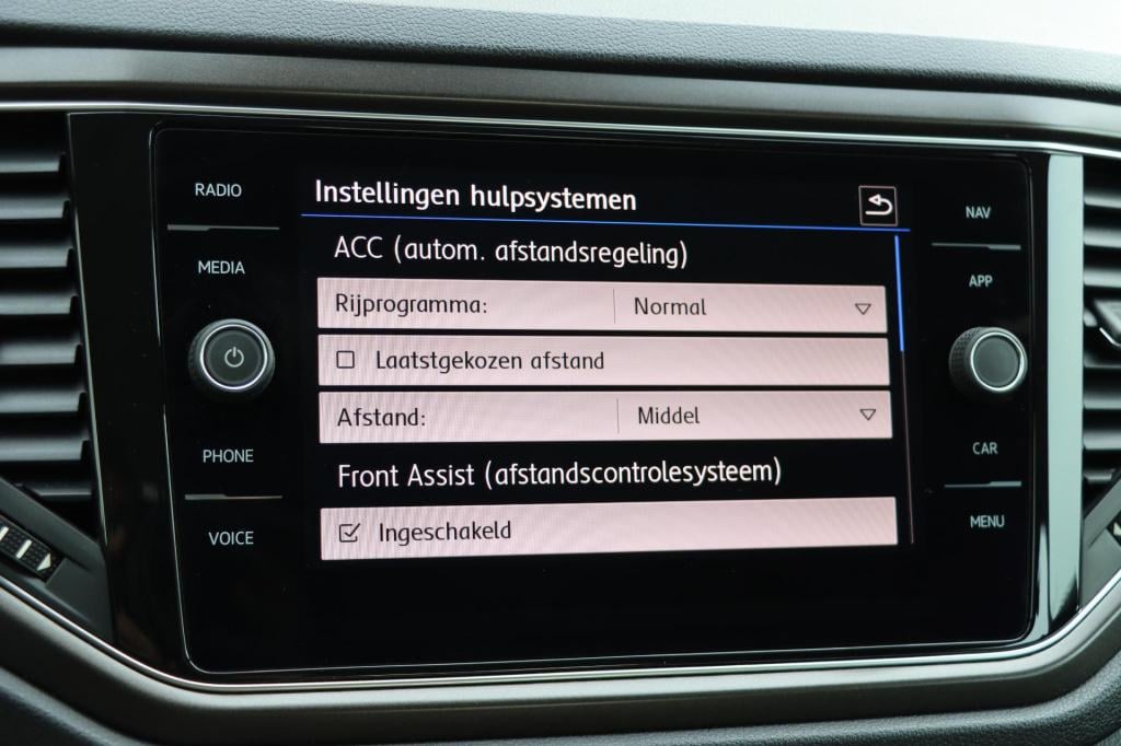 Volkswagen T-roc 1.5 tsi style dsg7 150pk