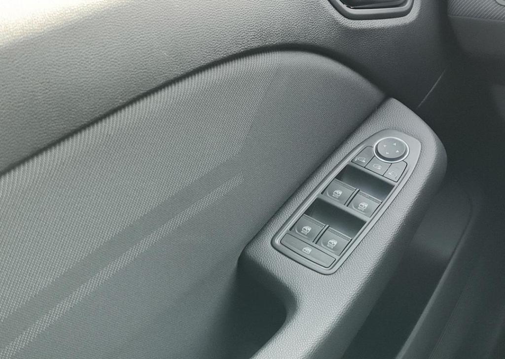 Renault Clio 1.6 e-tech full hybrid 145 esprit alpine demo