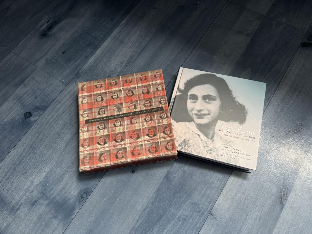 Te koop: dagboek van Anne Frank ( Engelstalig)