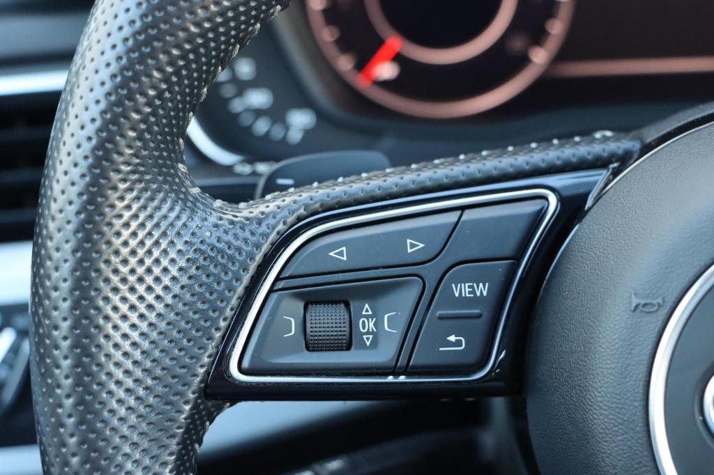 Audi A4 avant 40 tfsi sport s line 190pk s tronic trekhaak | pano | navi