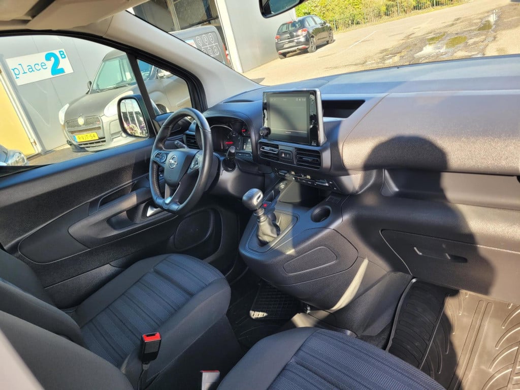 Opel Combo 1.2 turbo l2h1 edition l2 rolstoelauto