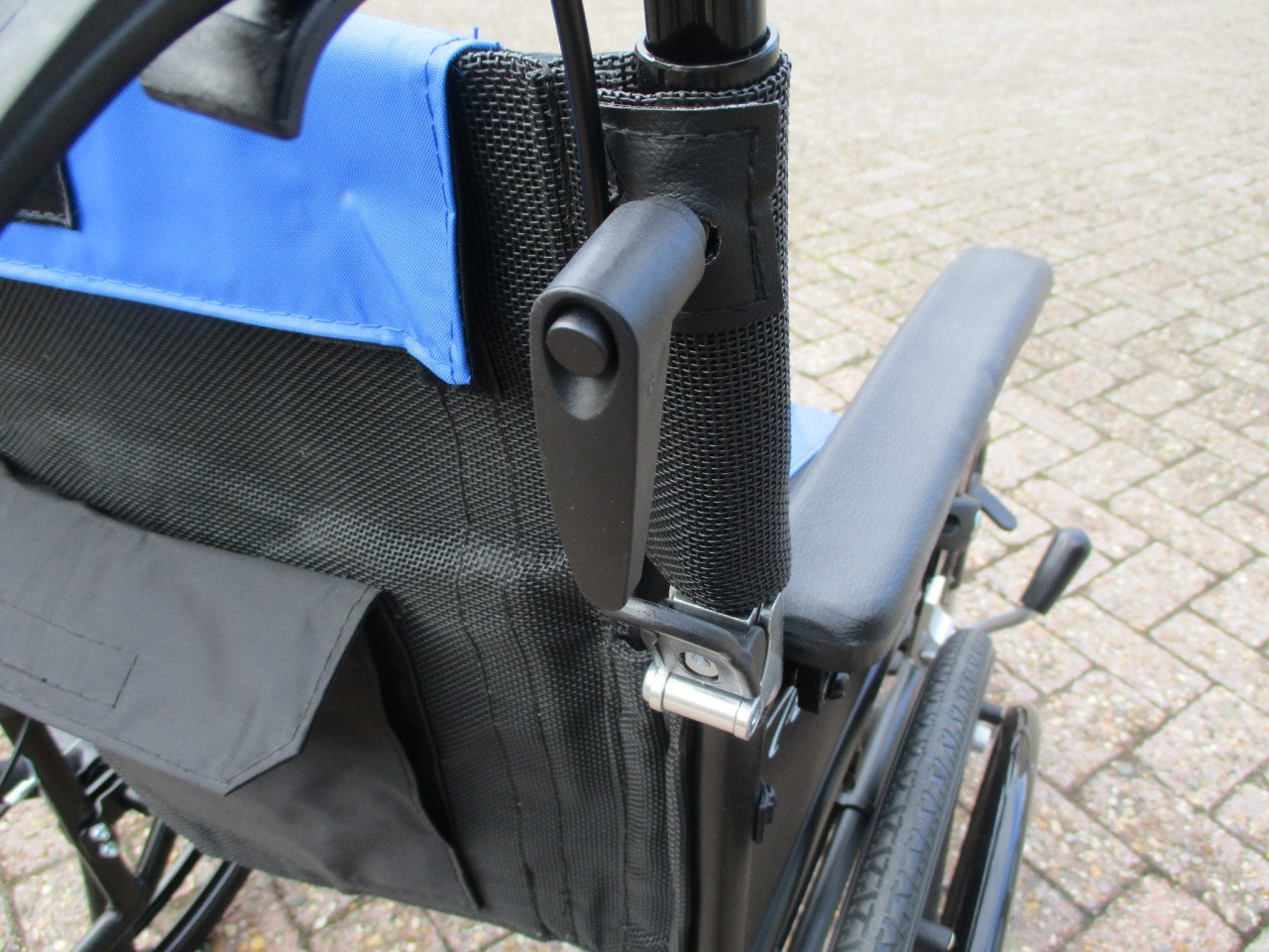 Nieuw Travixx de Luxe lichtgewicht handbewogen rolstoel slechts 2x gebruikt
