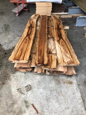 Teak boomstambladen 230 x 22-30 x 5 cm