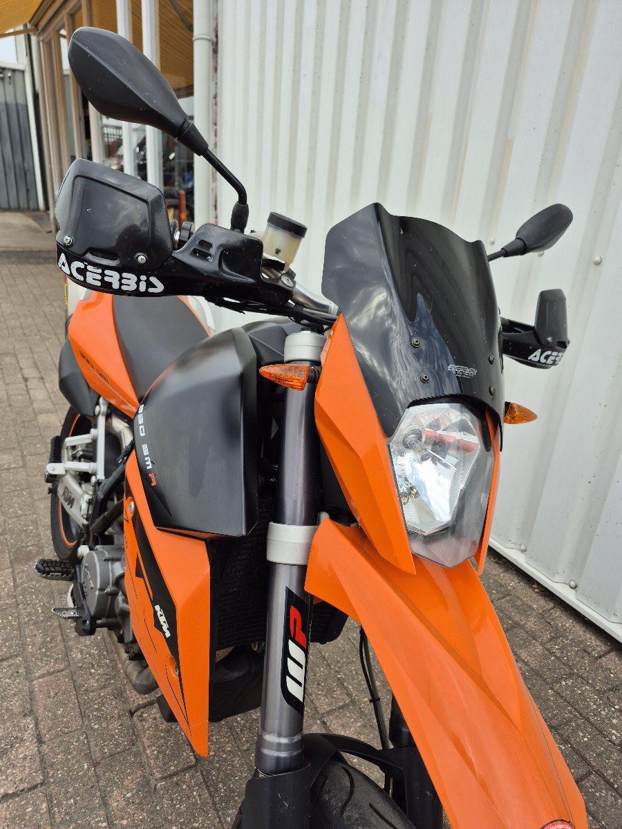 KTM990 SMT uit 2008