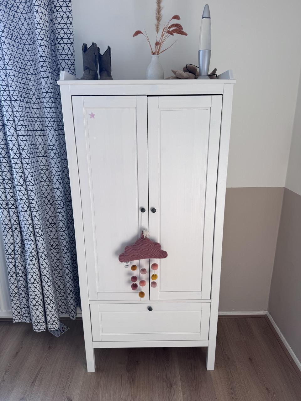 Kinder kledingkast (IKEA Sundvik)