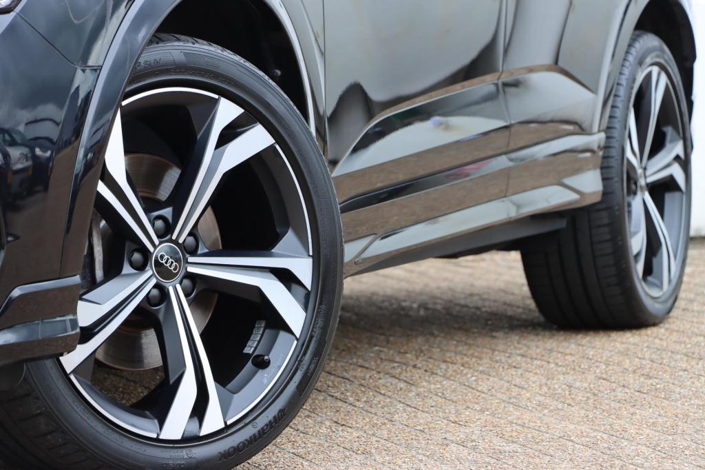 Audi Q3 sportback 45 tfsi e s edition 245pk s tronic | soh 94% |